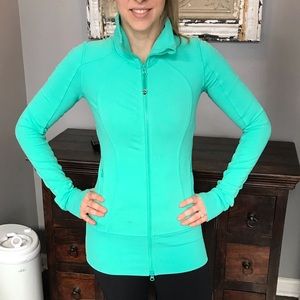 Lulu Lemon workout jacket size 4 turquoise